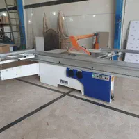 کاردر خدمات کابینت و برشکاری