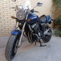 CB400