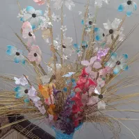 گلدان سفالی بلند و گلهای کریستال خارجی