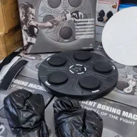 بوکس موزیکال دیواری و ویدئو پروژکتور استوانه ای