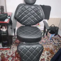 وسایل ارایشگاه به فروش  میرسد