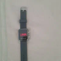 ساعت ال ای دی