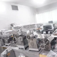 چرخ گوشت صنعتی سایز 32 (الکتروکار و امگا)|کافیشاپ و رستوران|تهران, سلسبیل جنوبی|دیوار