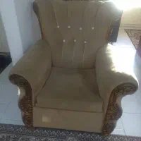 مبل ۷ نفره نو|مبلمان خانگی و میز عسلی|رشت, استادسرا|دیوار