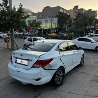 هیوندای اکسنت بلو مدل ۲۰۱۵ تصادفی|خودرو سواری و وانت|مشهد, کوشش|دیوار
