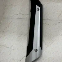 کاور نقره ای و مشکی اگزوز بنلی ۱۸۰