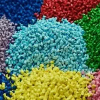 استخدام دستیار آقا مجرد اتباع سن ۱۵ تا ۱۸ سال