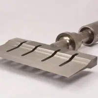 کاتر یا چاقوی برش التراسونیک