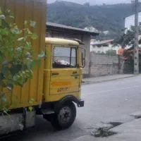 خاور ۶۰۸ بیرنگ آماده به کار