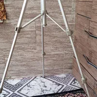پایه ی دوربین کاملا سالم