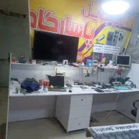 میز تعمیرات و ویترین مغازه موبایل فروشی|فروشگاه و مغازه|گلستان (تهران), |دیوار