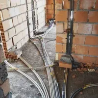 نیازمند برقکار ساختمان برای کار برق ساختمان