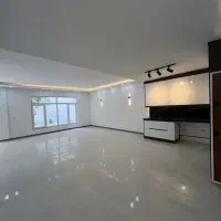 پشت-حاشیه-وکیل-اباد-همکف-حیاط-دار-فول-بازسازی