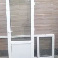 درب پی وی سی