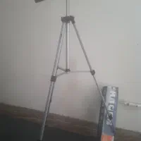 سه پایه دوربین هندی کم