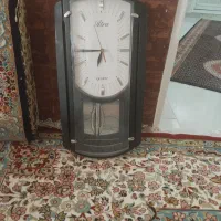 ساعت دیواری سالم