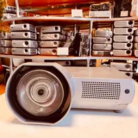 ویدیوپروژکتور مسافرتی فاصله کوتاه