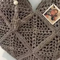 به تعدادی خانم بافنده قلاب بافی نیازمندیم