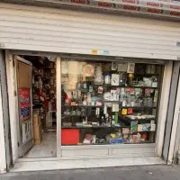 مغازه ۱۴ متری