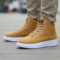 حراج بزرگ نیم بوت مردانه بخرتا تمومش نکردن|کیف، کفش، کمربند|ایذه, |دیوار