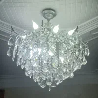 لوستر  ۱۶ شاخه کریستال ۱۰ میلیون تومان