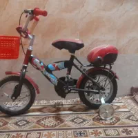 دوچرخه ۱2 قرمز تمیز و کاملآ سالم