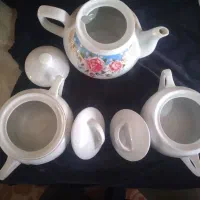 قوری و قندان چینی