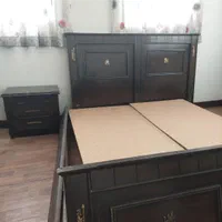 تختخواب دونفره ودراور به همراه پاتختی وتشک