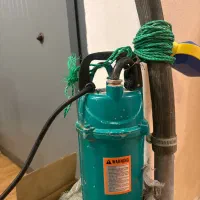 پمپ کف کش ۲۵ متری در حد