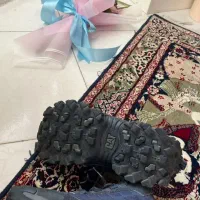 ۱عددکفش برنداصلی کت سایز۴۰ الی۴۱