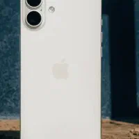 آیفون ۱۶ نرمال