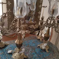 آیینه و شمعدان