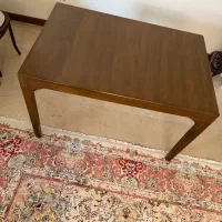 میز چوبی چهار نفره