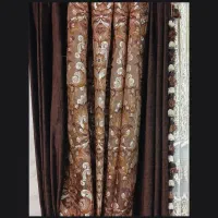 یک جفت کنار یا پنل پرده