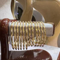 النگو اماراتی سبک و جدید|جواهرات|کاشان, بازار کاشان|دیوار