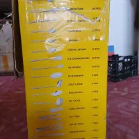 قاشق چنگال ۱۴۶ پارچه نو نو میباشد