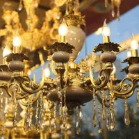 لوستر سلطنتی جدید