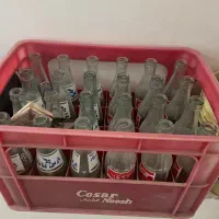 جعبه و شیشه نوشابه