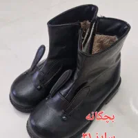 کفش|کیف، کفش، کمربند|رشت, دیلمان|دیوار
