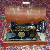 چه کسی چرخ خیاطی عتیقه نیاز دارد|فعالیت داوطلبانه|اصفهان, خواجو|دیوار