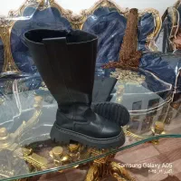 کفش سایز ۳۸