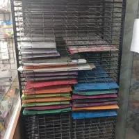 یک عدد استند مقوا به فروش میرسد