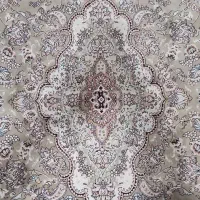 فرش ۶ متری پا به تو بسیار تمیز