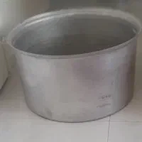 قابلمه روحی  جنس بسیار بسیار ضخیم و محکم و قدیمی