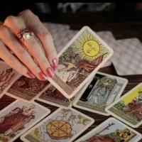 فال قهوه ، تاروت ، ورق