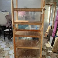قفسه چوبی