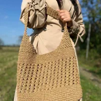 کیف رافیا|کیف، کفش، کمربند|رشت, پیرسرا|دیوار