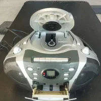 رادیو ضبط سی دی خور