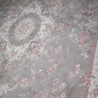 دوعدد فرش و وسایل دیگر