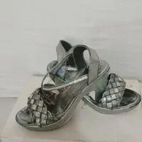 کفش مجلسی بچه گانه و کفش رسمی زنانه